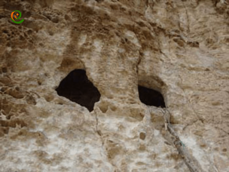 غار قلعه جوق یکی دیگر از غارهای استان همدان است که برای مطالعه بیشتر در رابطه باآن با دکوول همراه باشید.